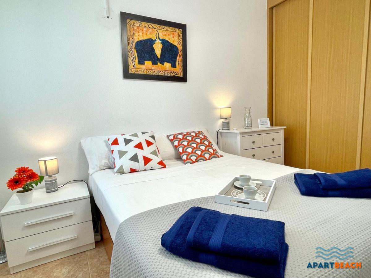 Apartbeach Los Juncos Residencial Piscinas Y Petanca La Pineda Dış mekan fotoğraf