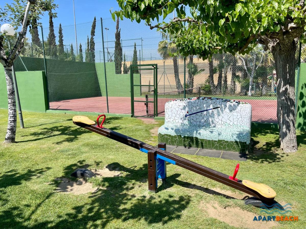 Apartbeach Los Juncos Residencial Piscinas Y Petanca La Pineda Dış mekan fotoğraf