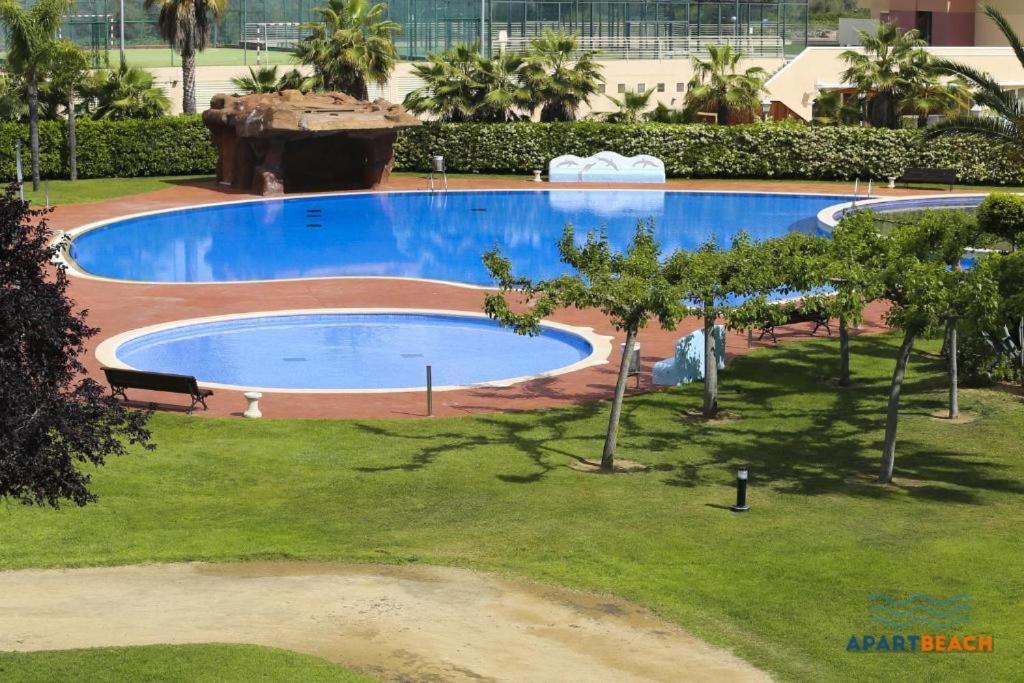 Apartbeach Los Juncos Residencial Piscinas Y Petanca La Pineda Dış mekan fotoğraf