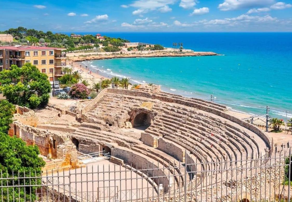Apartbeach Los Juncos Residencial Piscinas Y Petanca La Pineda Dış mekan fotoğraf